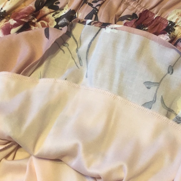 BLUSH MAUVE HI-LOW FLORAL MAXI DRESS - Picture 6 of 8